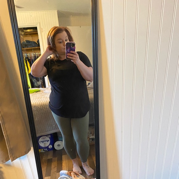 Meet your Posher, Stevie - Picture 1 of 2